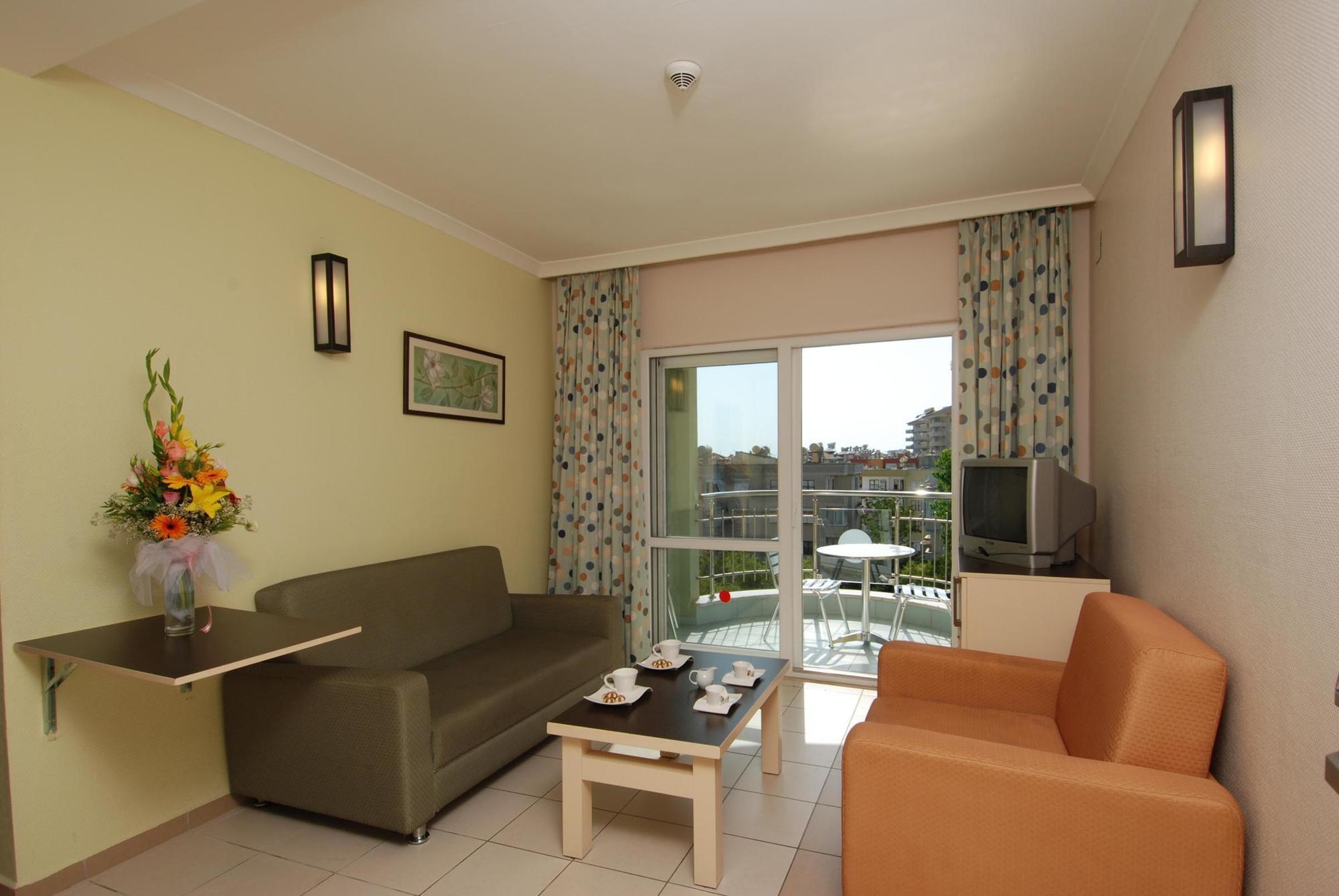 Okan Tower Apart Hotel Alanya Esterno foto