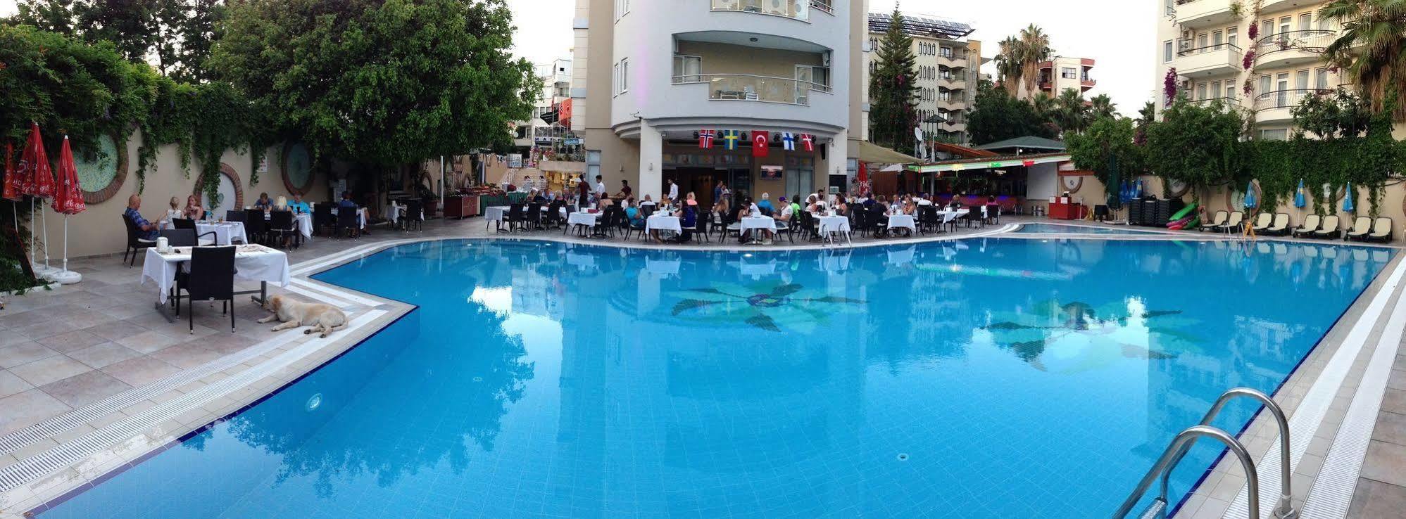 Okan Tower Apart Hotel Alanya Esterno foto